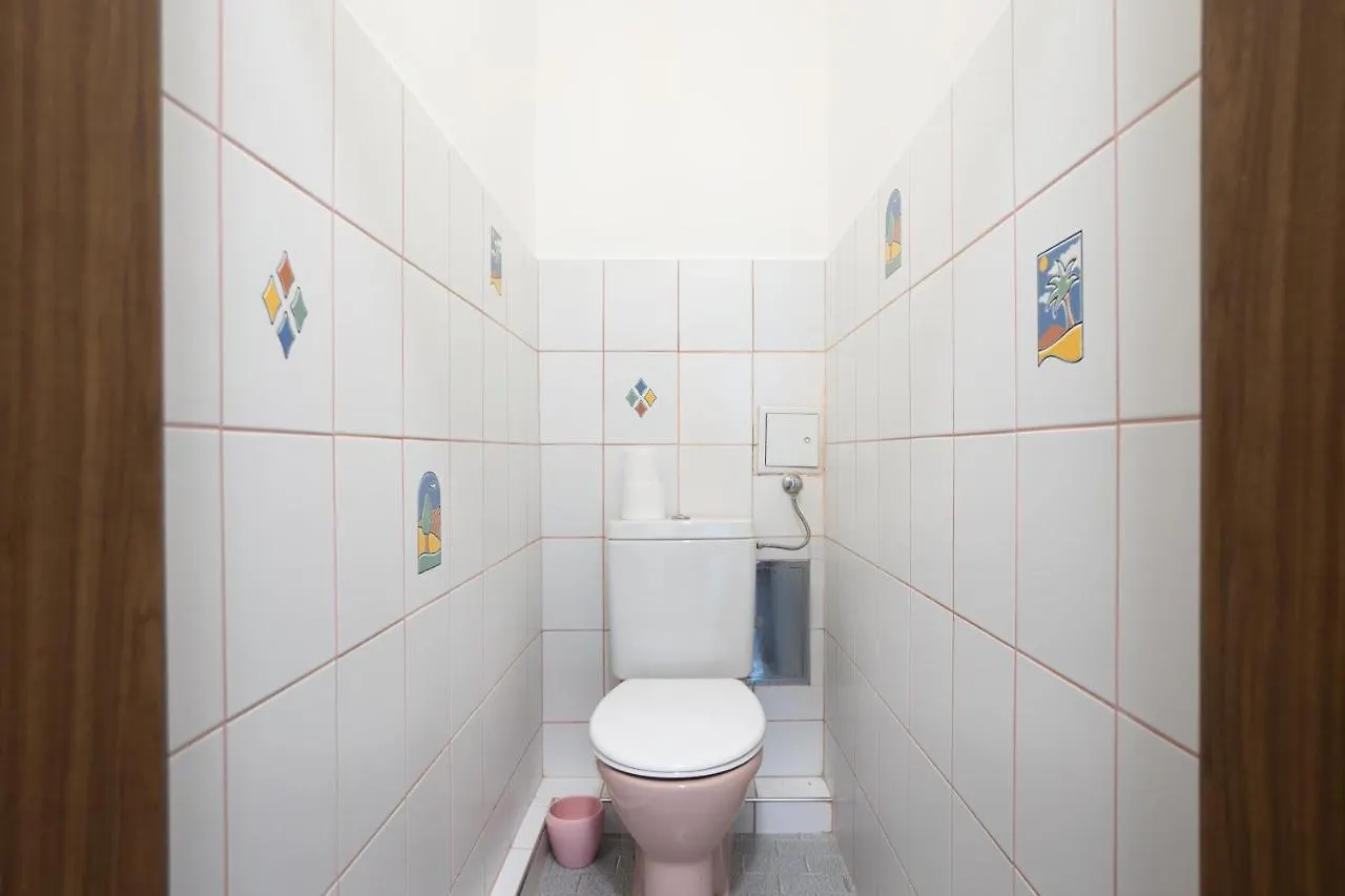 Prater Parkview: Spacious 3-Bedroom Apartment with King Beds Vienna